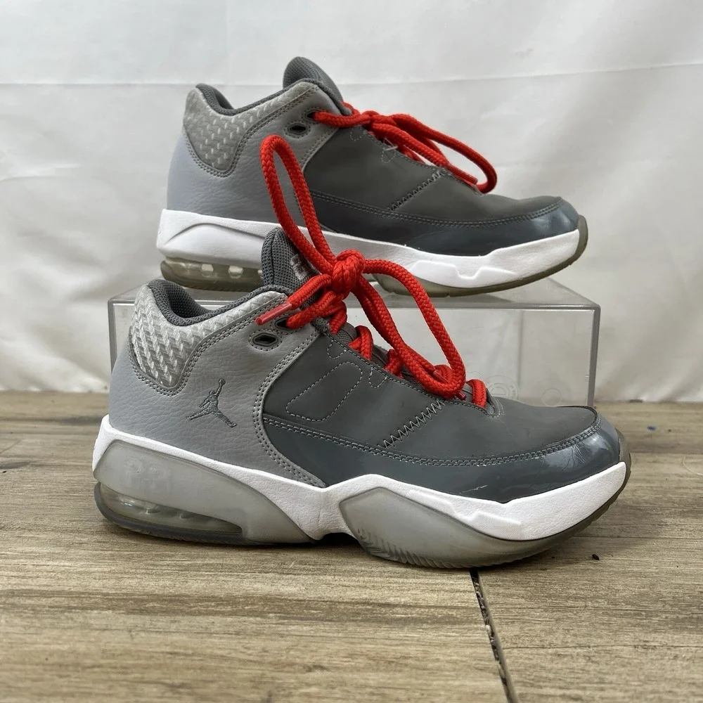 Jordan Point Lane Cool Grey Red‎ Laces DA8021-005 Mens 7Y Sneakers